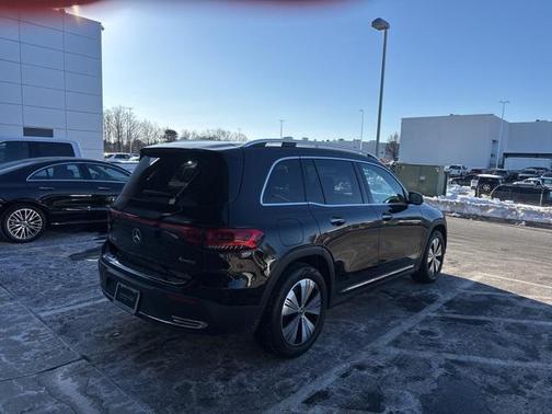 2023 Mercedes-Benz EQB 300 4MATIC