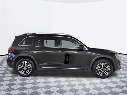 2024 Mercedes-Benz GLB 250 4MATIC
