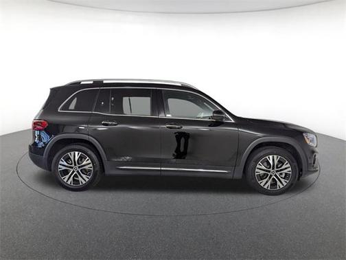 2024 Mercedes-Benz GLB 250 4MATIC