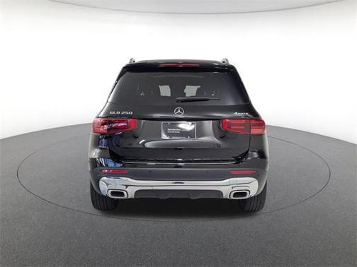 2024 Mercedes-Benz GLB 250 4MATIC