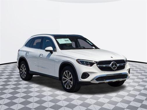 2025 Mercedes-Benz GLC 300 4MATIC