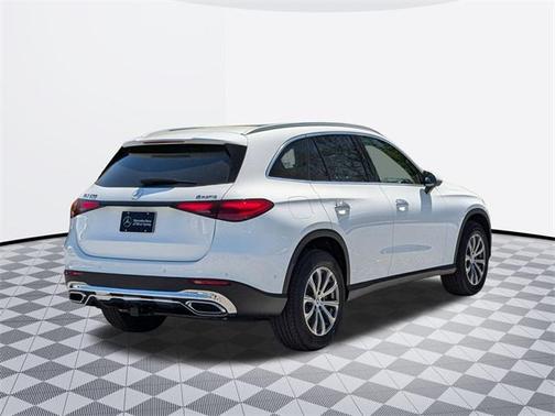 2025 Mercedes-Benz GLC 300 4MATIC