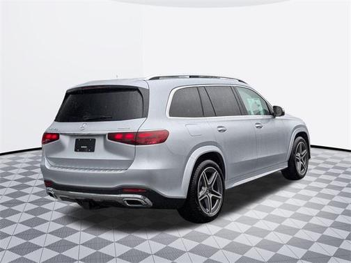 2025 Mercedes-Benz GLS 450 4MATIC