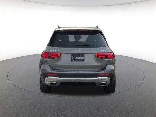 2026 Mercedes-Benz GLB 250 4MATIC