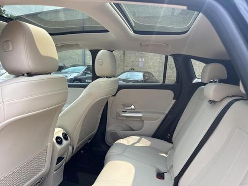 2021 Mercedes-Benz GLA 250 Base 4MATIC