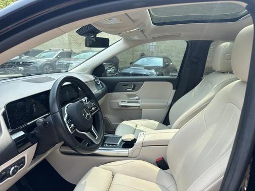 2021 Mercedes-Benz GLA 250 Base 4MATIC