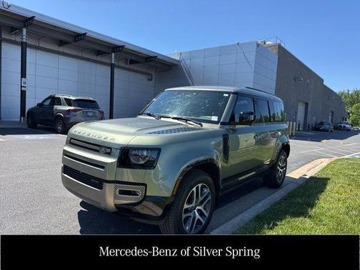 Green Metallic 2022 Land Rover Defender 110 X-Dynamic SE