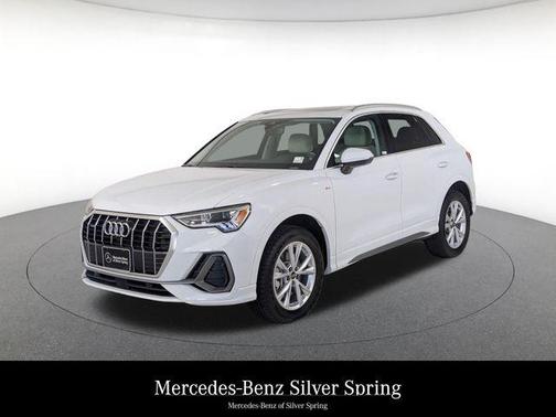 Glacier White Metallic 2024 Audi Q3 45 S line Premium Plus