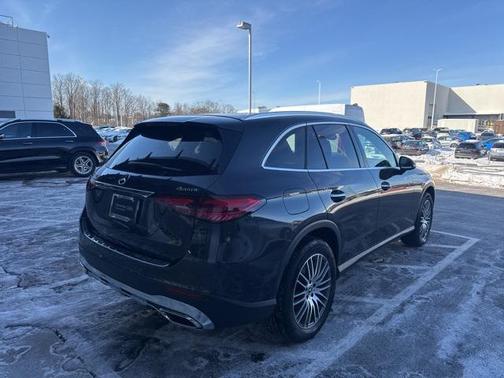 2023 Mercedes-Benz GLC 300 4MATIC