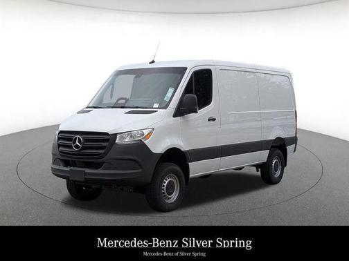 Arctic White 2026 Mercedes-Benz Sprinter 2500 Standard Roof