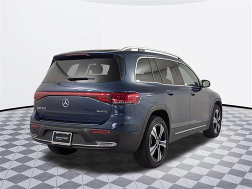 2023 Mercedes-Benz EQB 300 4MATIC
