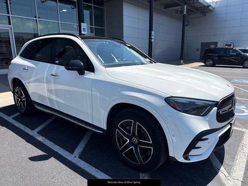 Polar White 2023 Mercedes-Benz GLC 300 4MATIC