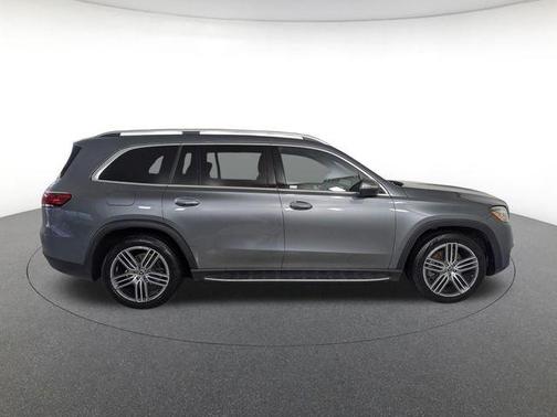 Selenite Grey Metallic 2023 Mercedes-Benz GLS 450 4MATIC