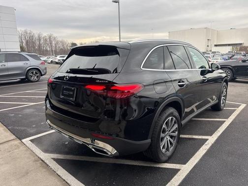 2025 Mercedes-Benz GLC 300 4MATIC