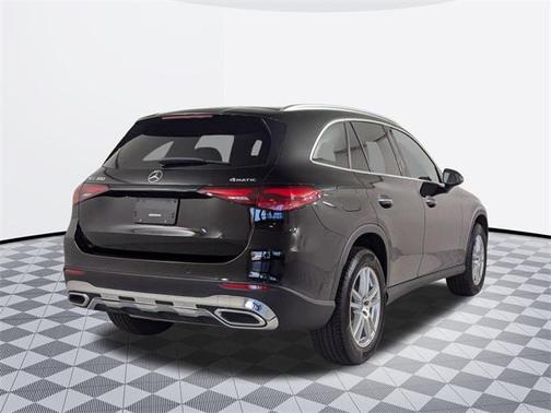 2023 Mercedes-Benz GLC 300 4MATIC