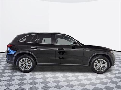 2023 Mercedes-Benz GLC 300 4MATIC