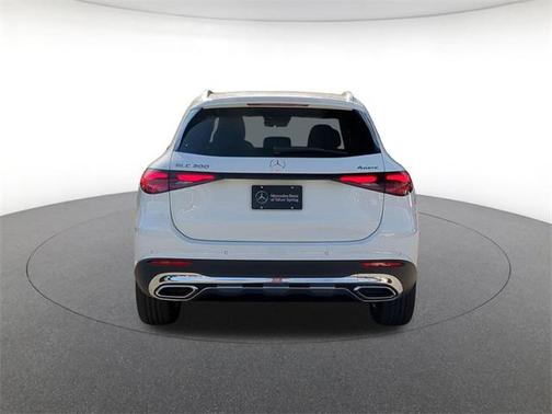 2026 Mercedes-Benz GLC 300 4MATIC