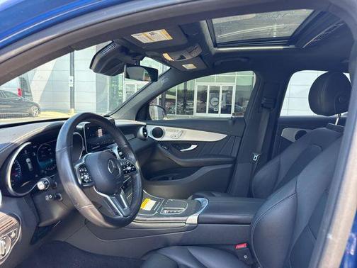 Starling Blue Metallic 2023 Mercedes-Benz GLC 300 4MATIC Coupe