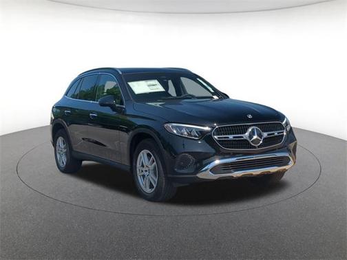 2025 Mercedes-Benz GLC 300 4MATIC