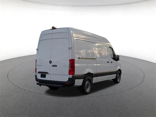 2026 Mercedes-Benz Sprinter 2500 Cargo 144 WB