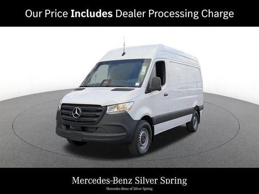Arctic White 2026 Mercedes-Benz Sprinter 2500 Cargo 144 WB