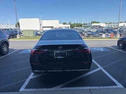 Black 2023 Mercedes-Benz S-Class 4MATIC