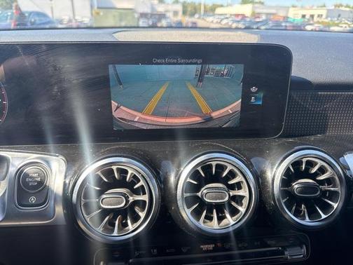 2022 Mercedes-Benz GLB 250 4MATIC