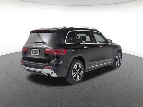 2025 Mercedes-Benz GLB 250 4MATIC