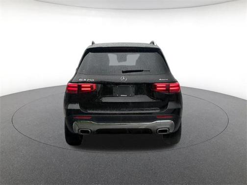 2025 Mercedes-Benz GLB 250 4MATIC