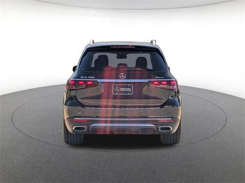 2026 Mercedes-Benz GLS 450 4MATIC