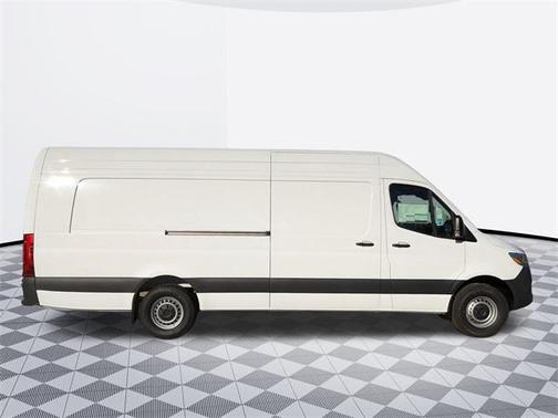 2025 Mercedes-Benz Sprinter 2500 High Roof
