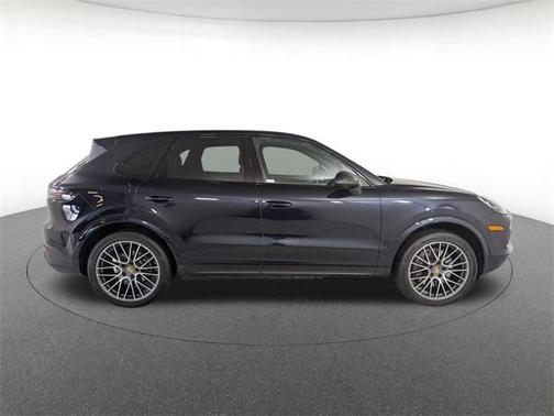 2022 Porsche Cayenne Cayenne