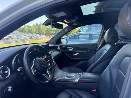 2021 Mercedes-Benz GLC 300 4MATIC