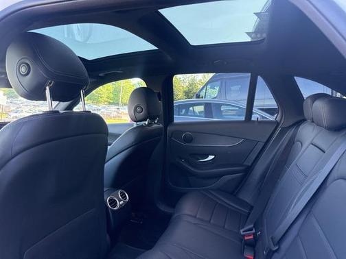 2021 Mercedes-Benz GLC 300 4MATIC
