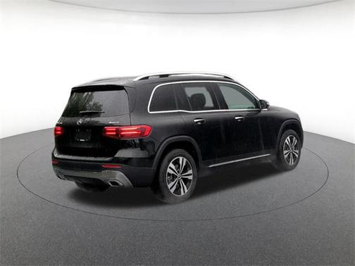 2025 Mercedes-Benz GLB 250 4MATIC