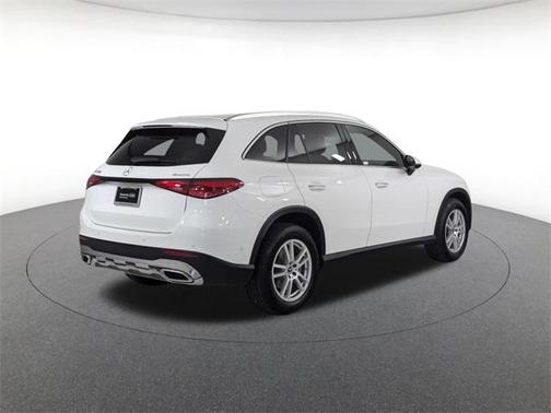 2025 Mercedes-Benz GLC 300 4MATIC