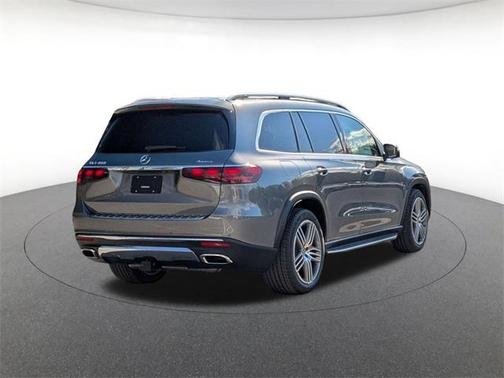 2026 Mercedes-Benz GLS 450 4MATIC