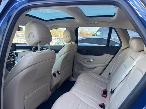 2022 Mercedes-Benz GLC 300 4MATIC