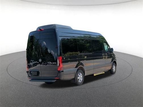 2025 Mercedes-Benz Sprinter 2500 High Roof