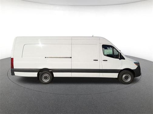 2025 Mercedes-Benz Sprinter 2500 High Roof