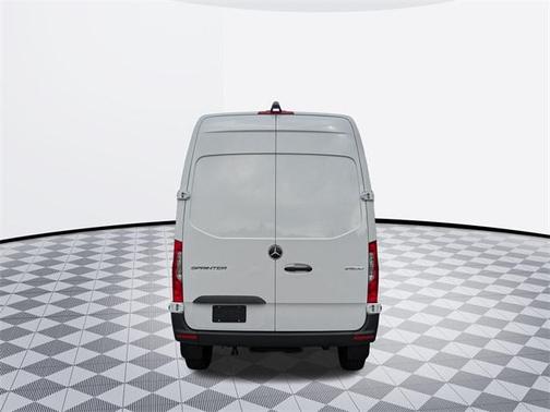 2025 Mercedes-Benz Sprinter 2500 Standard Roof