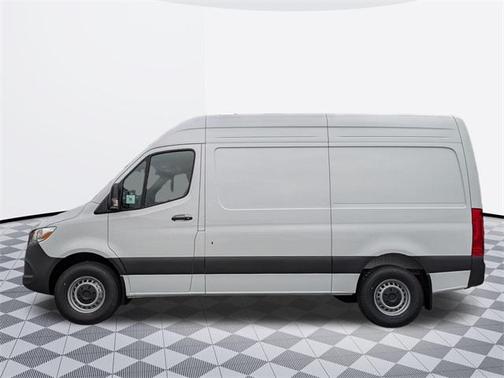 2025 Mercedes-Benz Sprinter 2500 Standard Roof