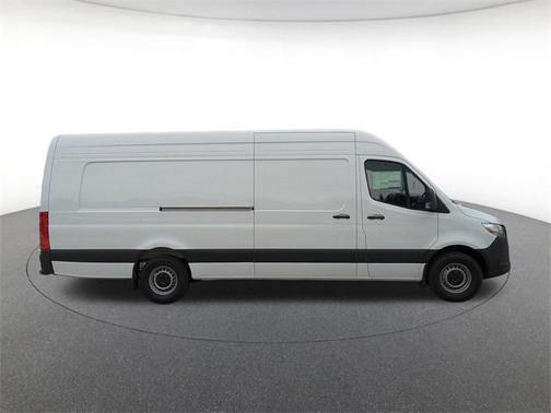 2025 Mercedes-Benz Sprinter 2500 Cargo 170 WB