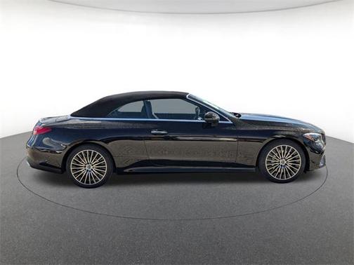2025 Mercedes-Benz CLE 300 4MATIC Cabriolet