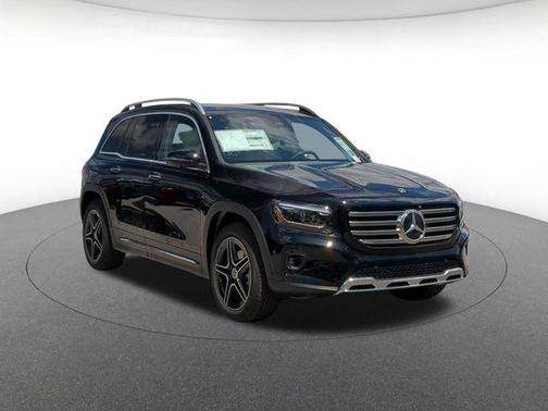 Black 2026 Mercedes-Benz GLB 250 4MATIC