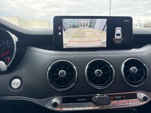 2023 Kia Stinger GT-Line