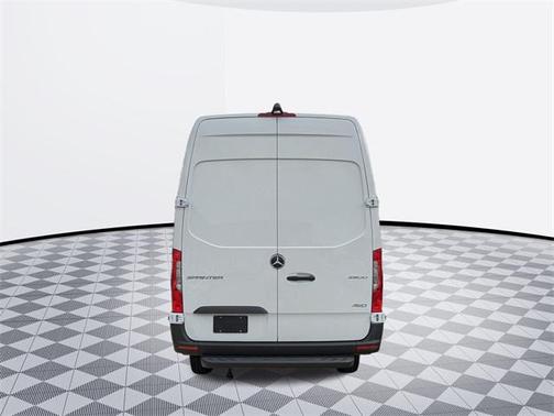 2025 Mercedes-Benz Sprinter 2500 High Roof