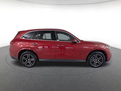 MANUFAKTUR Patagonia Red Metallic 2026 Mercedes-Benz GLC 300 4MATIC