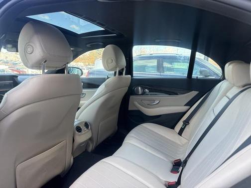 2018 Mercedes-Benz E-Class 4MATIC