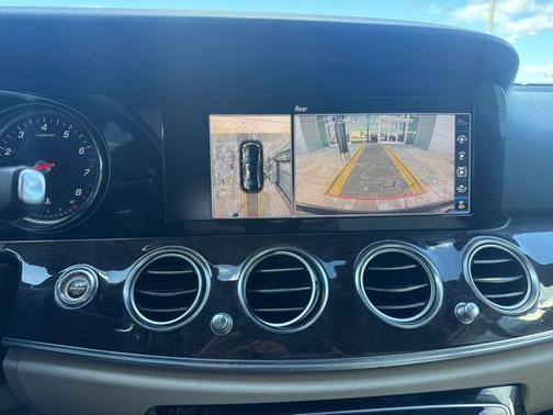 2018 Mercedes-Benz E-Class 4MATIC